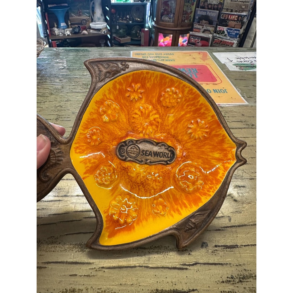 Vintage Treasure Craft Sea World Fish Dish